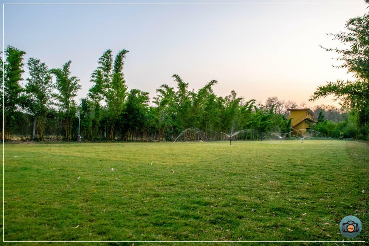 Aura Corbett Resort Corbett National Park Extérieur photo